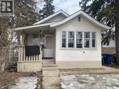 1234 G AVENUE N  Saskatoon, SK S7L 2A4