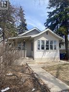 1234 G AVENUE N  Saskatoon, SK S7L 2A4