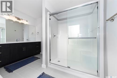 1038 Childers Court, Saskatoon, SK - Indoor Photo Showing Bathroom