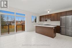 Contemporary Kitchen - fully upgrated - 