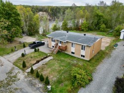 19 Rue Grenier  Notre-Dame-Du-Nord, QC J0Z 3B0