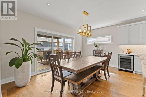 271 Memorial Park Drive, Welland (Lincoln/Crowland), ON - Indoor Photo Showing Dining Room