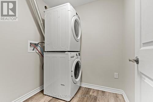 271 Memorial Park Drive, Welland (Lincoln/Crowland), ON - Indoor Photo Showing Laundry Room