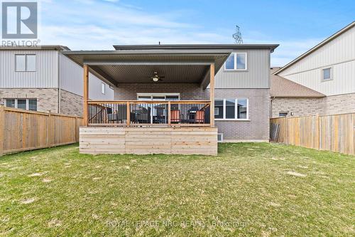 271 Memorial Park Drive, Welland (Lincoln/Crowland), ON - Outdoor With Exterior