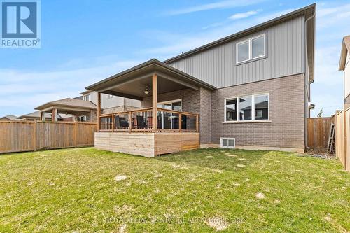 271 Memorial Park Drive, Welland (Lincoln/Crowland), ON - Outdoor With Deck Patio Veranda