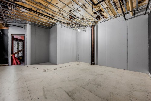 Vue d'ensemble - 430 Rue St-François-Xavier, Montréal (Ville-Marie), QC - Indoor Photo Showing Basement