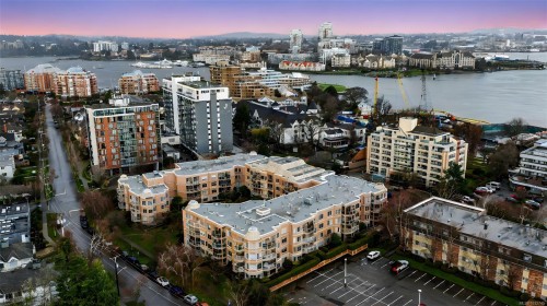 306-405 Quebec St  Victoria, BC V8V 4Z2