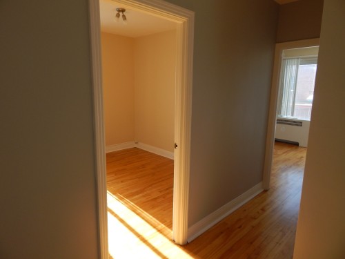 Passageway - 3051 Av. De Brighton, Montréal (Côte-Des-Neiges/Notre-Dame-De-Grâce), QC - Indoor Photo Showing Other Room