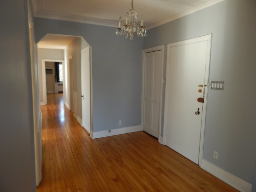 Mud Room - 3051 Av. De Brighton, Montréal (Côte-Des-Neiges/Notre-Dame-De-Grâce), QC - Indoor Photo Showing Other Room