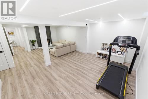 33 Dagwell Crescent, Ajax, ON - Indoor
