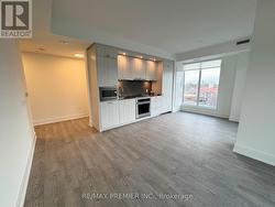 405 - 858 DUPONT STREET Toronto, ON M6G 0C1