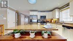 Centre Island (with Breakfast area overhang) - 