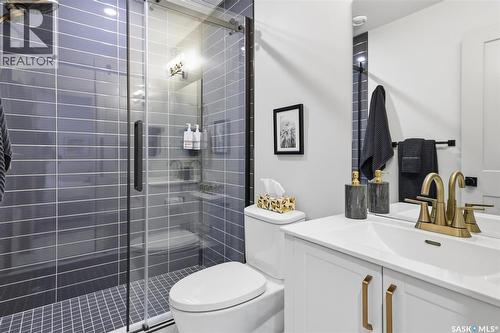 1314 Empress Avenue, Saskatoon, SK - Indoor Photo Showing Bathroom