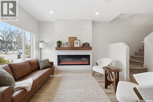 1314 Empress Avenue, Saskatoon, SK - Indoor Photo Showing Living Room With Fireplace
