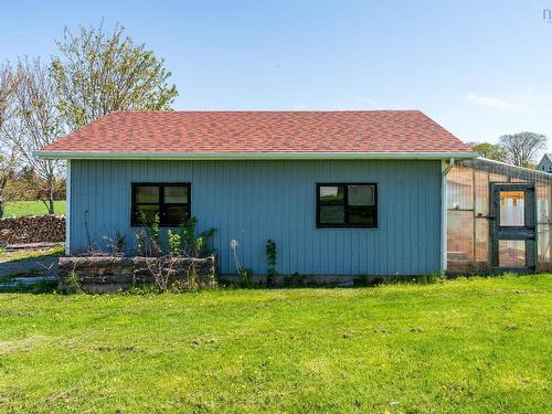 8882 Highway 1, Meteghan River, NS 