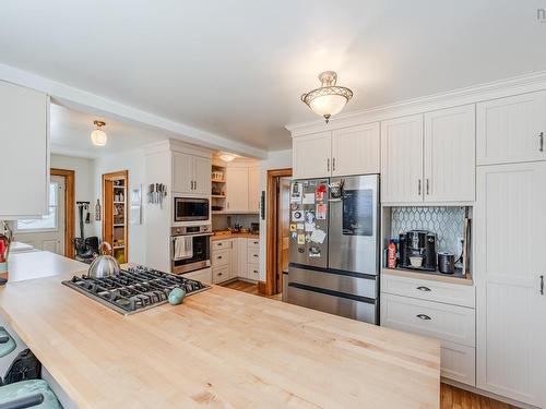 8882 Highway 1, Meteghan River, NS 
