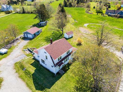 8882 Highway 1, Meteghan River, NS 