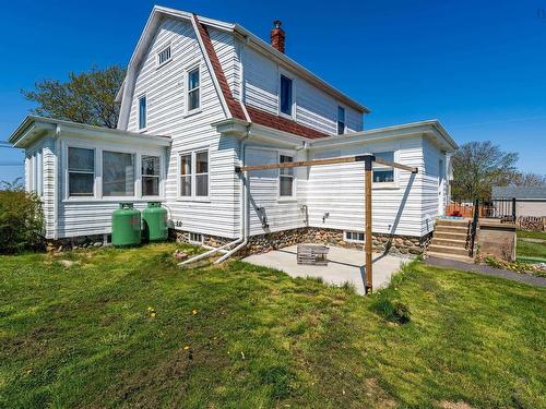 8882 Highway 1, Meteghan River, NS 