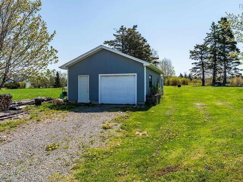 8882 Highway 1, Meteghan River, NS 