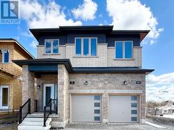 1 - 32 WINERY WAY  Barrie, ON L9J 0Y3