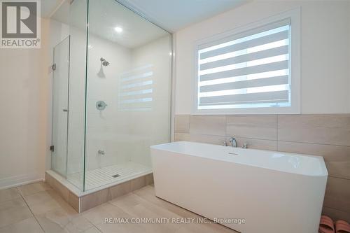 55 Hoad Street, Clarington, ON - Indoor Photo Showing Bathroom