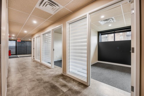 Vue d'ensemble - A-460 Rue St-Charles O., Longueuil (Le Vieux-Longueuil), QC - Indoor Photo Showing Other Room