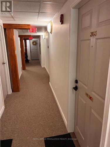 303 - 172 Main Street, Prince Edward County (Picton Ward), ON - Indoor Photo Showing Other Room