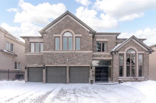 140 Boake Trail, Richmond Hill, ON - Outdoor With Facade