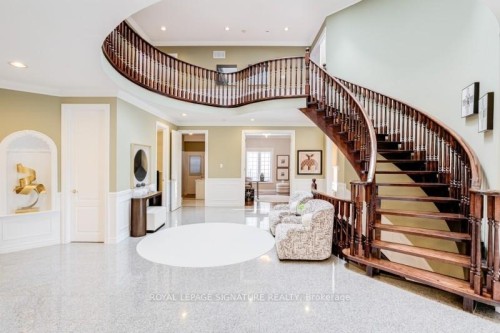 140 Boake Trail, Richmond Hill, ON - Indoor Photo Showing Other Room