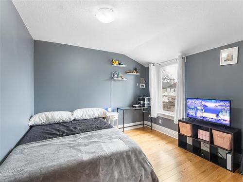 371 Toronto St, Winnipeg, MB 