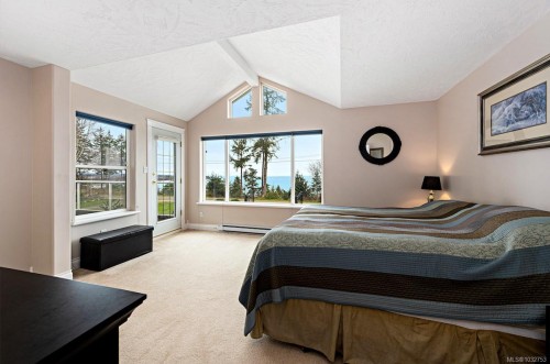 321 Wireless Rd, Comox, BC 