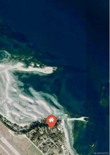 321 Wireless Rd, Comox, BC 