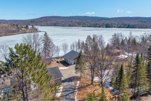 118 Ch. de la Baie-Claire  La Macaza, QC J0T 1R0