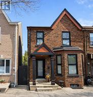 38 HENDERSON AVENUE  Toronto, ON M6J 2B8