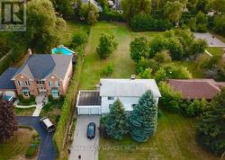 1524 INDIAN GROVE  Mississauga, ON L5H 2S6