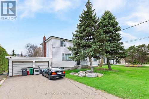1524 Indian Grove, Mississauga, ON - Outdoor