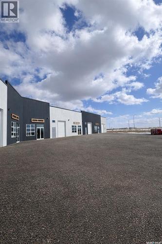 9&10 213 Service Road W, Langham, SK 