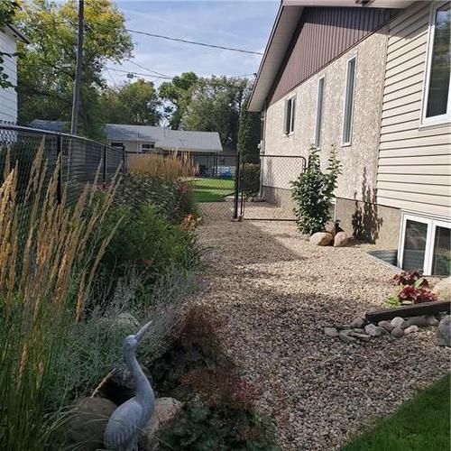 527 Duncan Crescent, Swan River, MB - Outdoor With Deck Patio Veranda