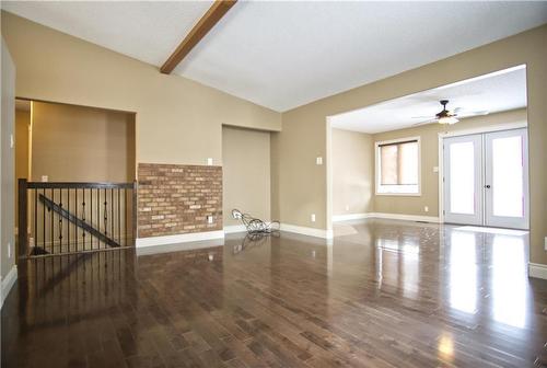 527 Duncan Crescent, Swan River, MB - Indoor Photo Showing Other Room