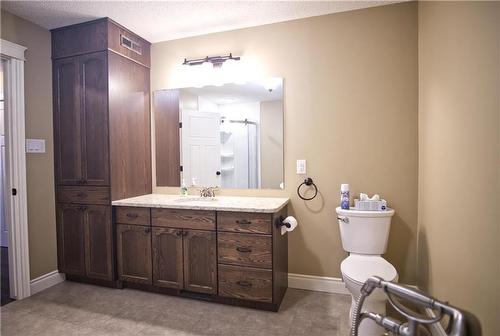 527 Duncan Crescent, Swan River, MB - Indoor Photo Showing Bathroom