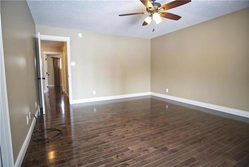 527 Duncan Crescent, Swan River, MB - Indoor Photo Showing Other Room
