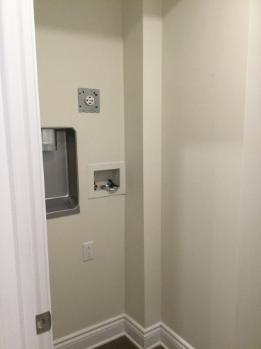 Laundry - 2-766 81E Avenue, Laval (Chomedey), QC - Indoor Photo Showing Other Room