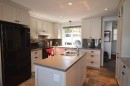 Cuisine - 9990 Ch. Du Lac-Labelle, Labelle, QC  - Indoor Photo Showing Kitchen With Double Sink 
