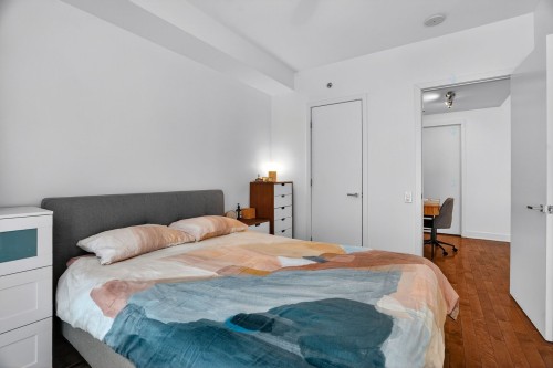 Master Bedroom - 508-1548 Rue Des Bassins, Montréal (Le Sud-Ouest), QC - Indoor Photo Showing Bedroom