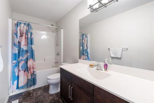 35 Bramblewood Crt, Winnipeg, MB 