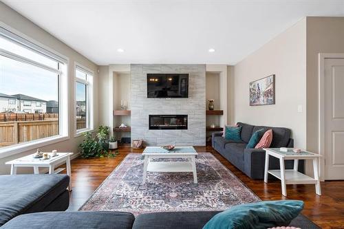 35 Bramblewood Crt, Winnipeg, MB 