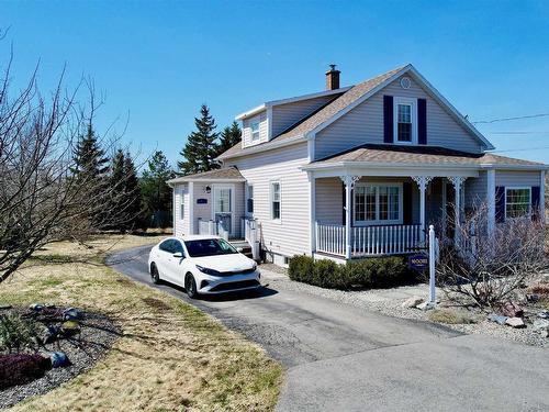 11 Cameron Street  Glace Bay, NS B1A 2E8