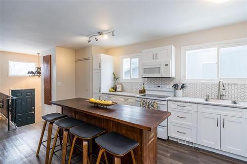 77 Rillwillow Pl, Winnipeg, MB 