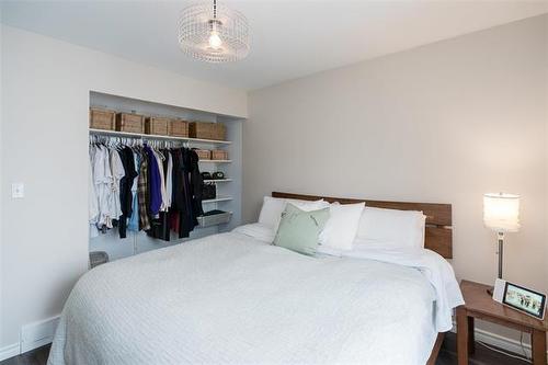 77 Rillwillow Pl, Winnipeg, MB 