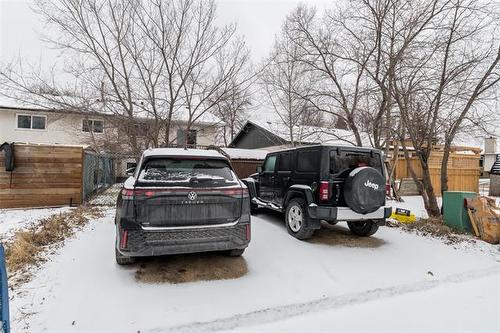 77 Rillwillow Pl, Winnipeg, MB 